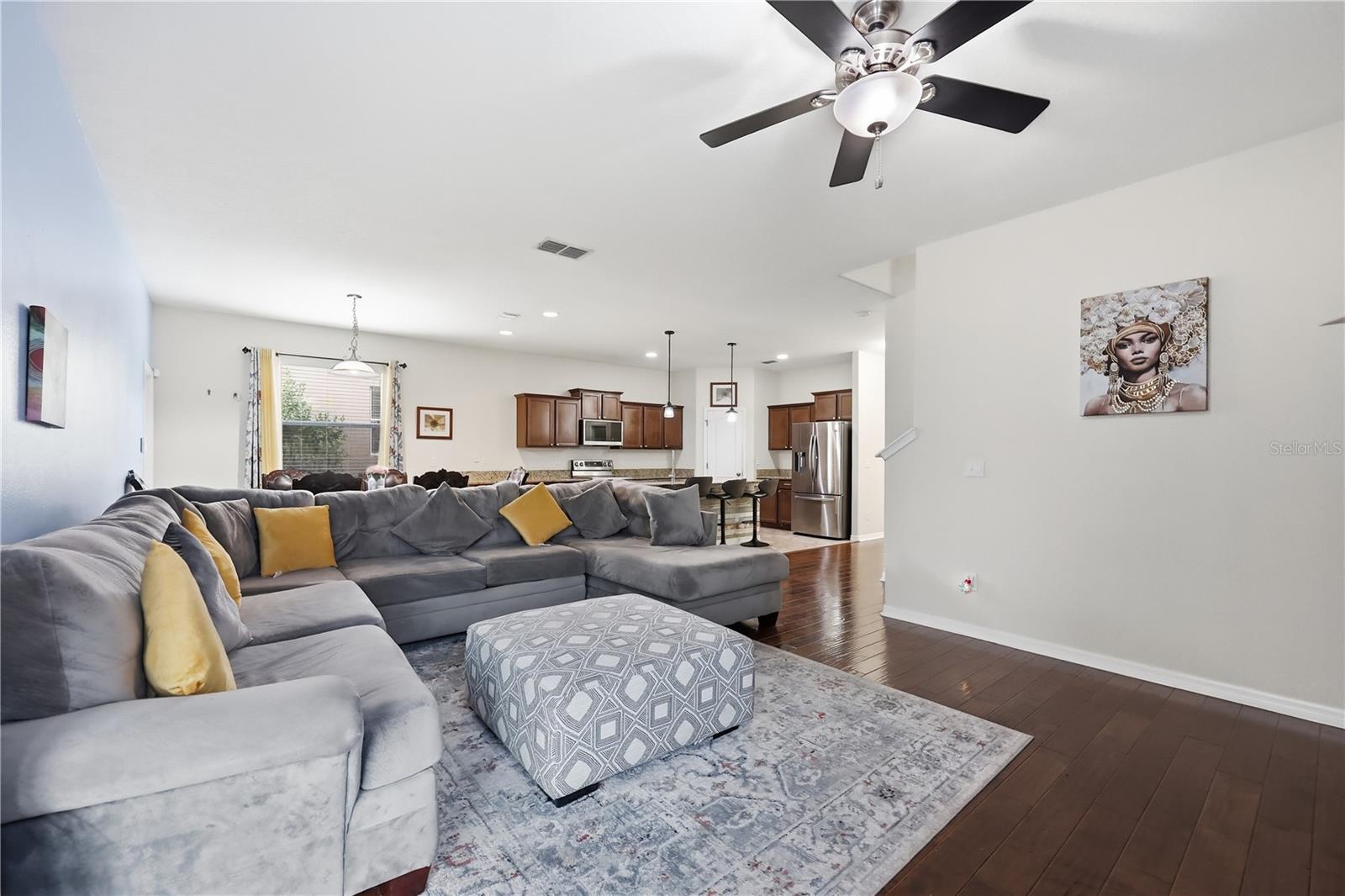 Image 28 of 41 For 1044 Alston Bay Boulevard