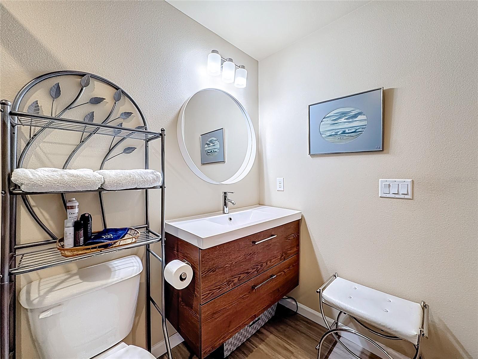 Image 24 of 45 For 1320 Sanford Avenue