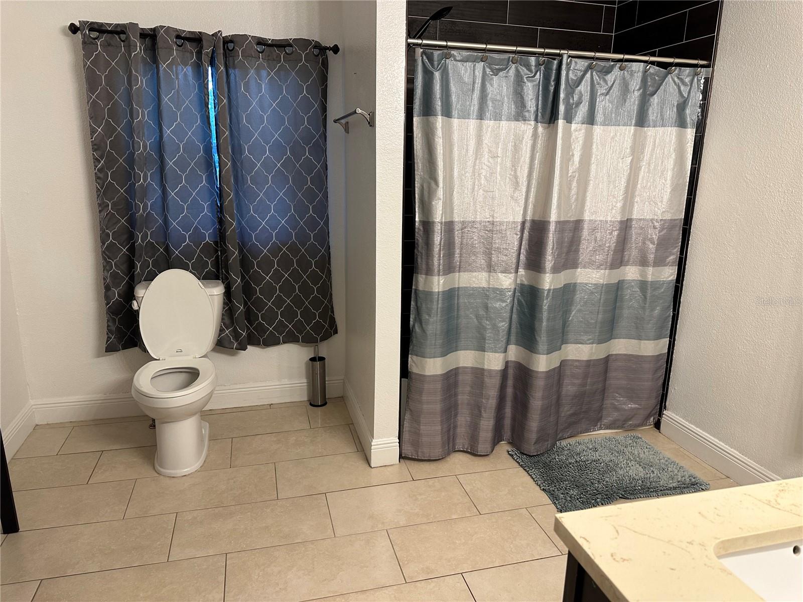 Image 14 of 14 For 2400 10th Street