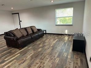 Image 5 of 14 For 2400 10th Street