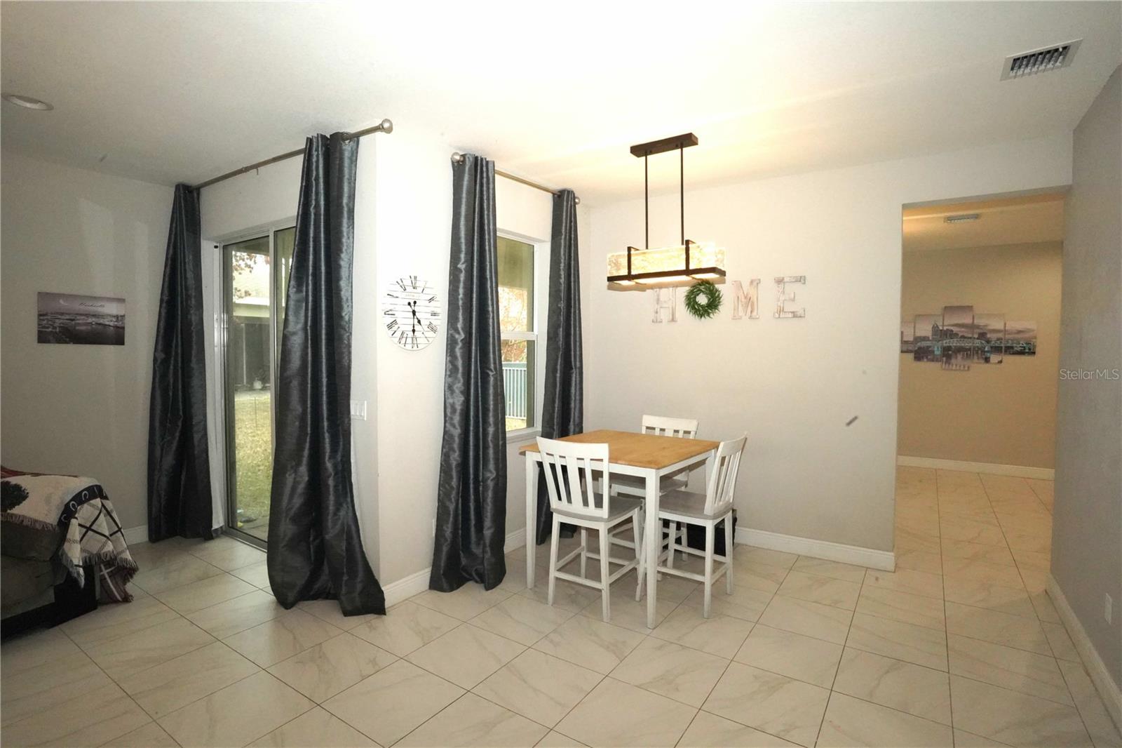 Image 13 of 28 For 1271 Leonardo Circle