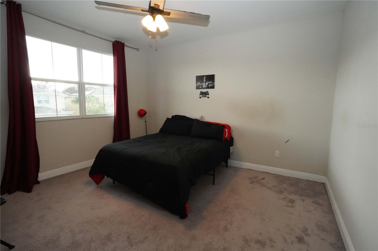 Image 15 of 28 For 1271 Leonardo Circle