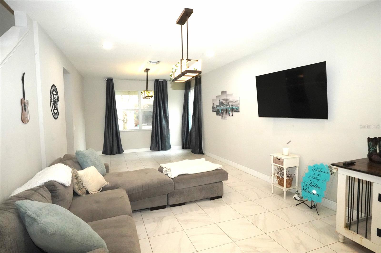 Image 5 of 28 For 1271 Leonardo Circle