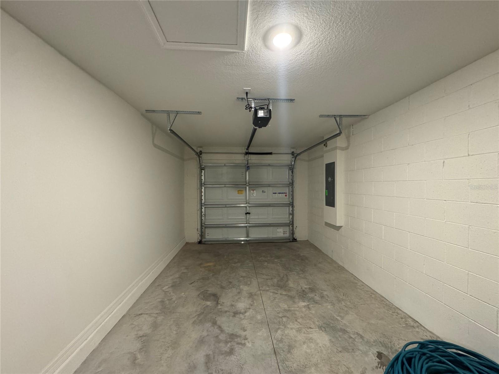 Image 21 of 25 For 313 Amberjack Court