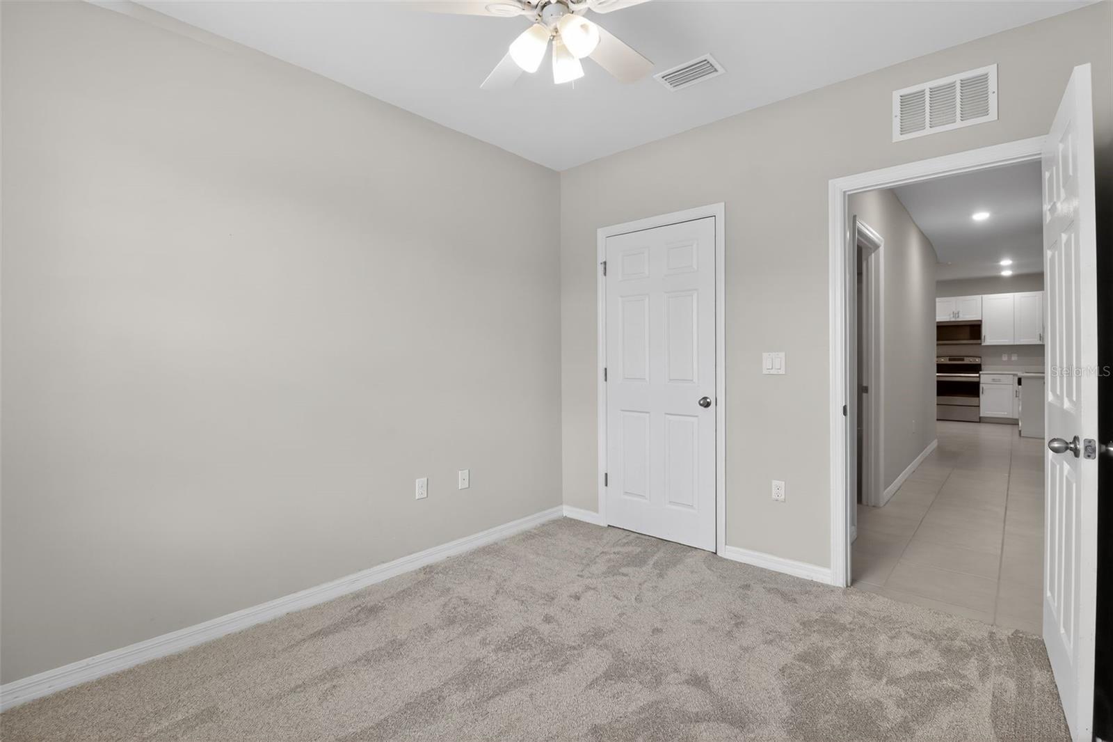 Image 25 of 31 For 25152 Lenox Circle