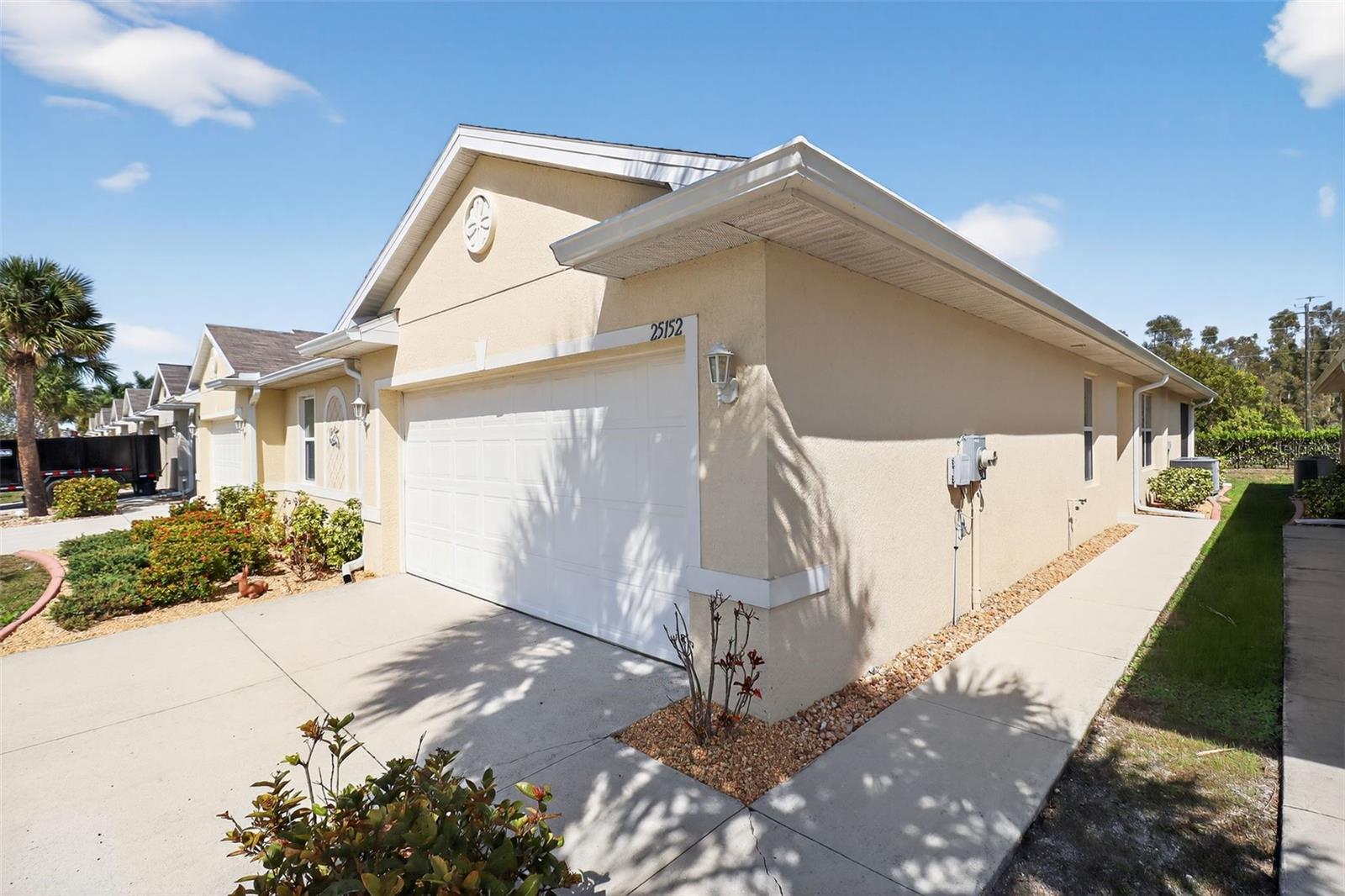 Image 3 of 31 For 25152 Lenox Circle