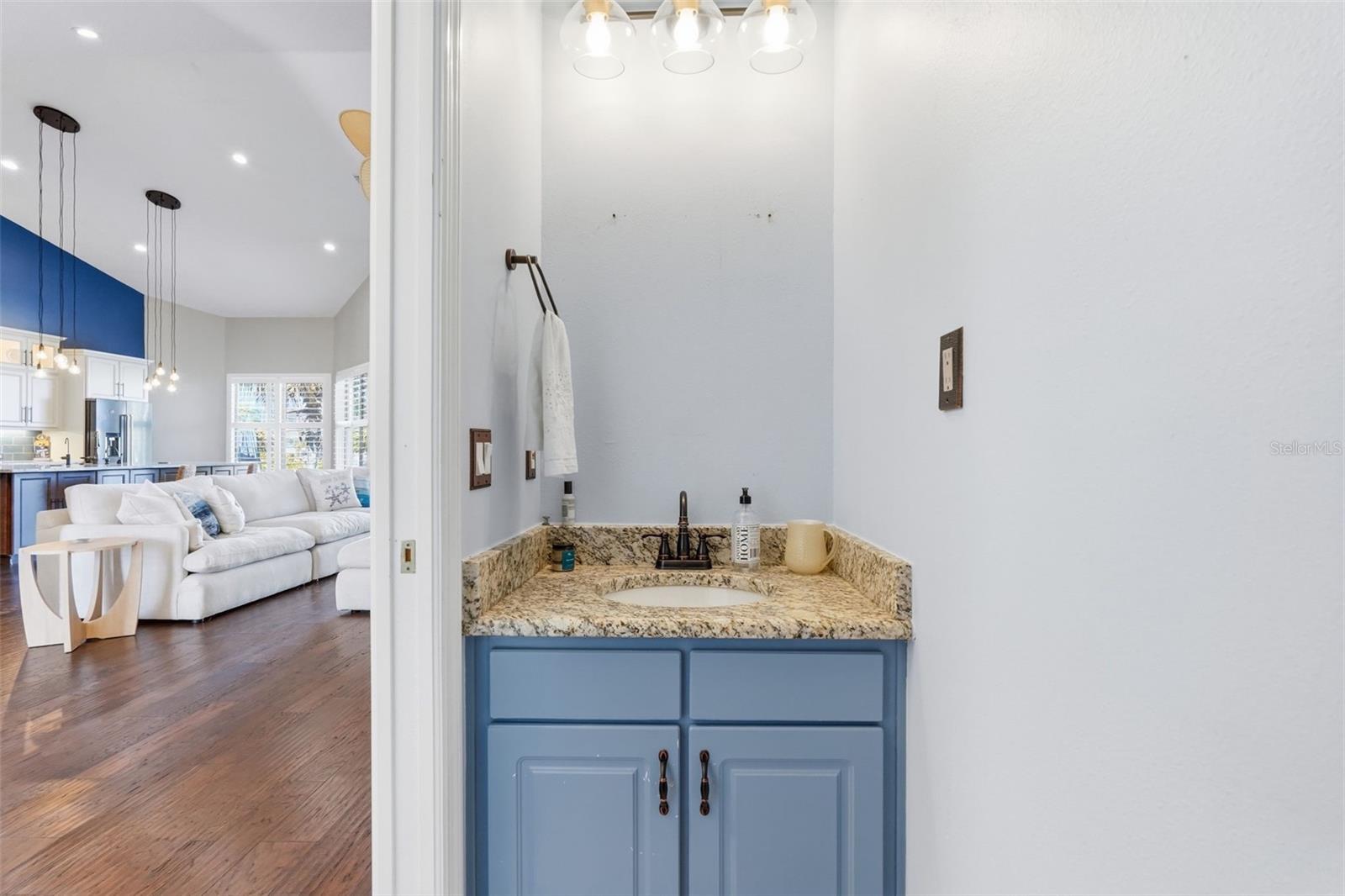 Image 11 of 64 For 909 Allegro Lane