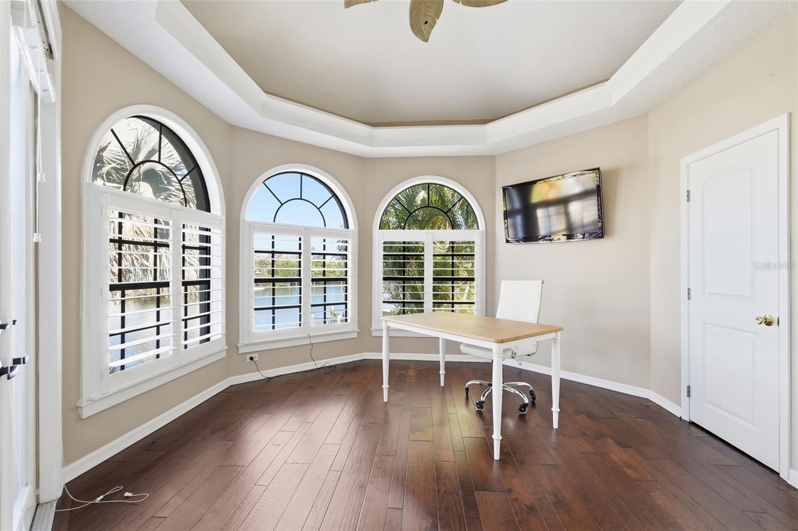 Image 17 of 64 For 909 Allegro Lane