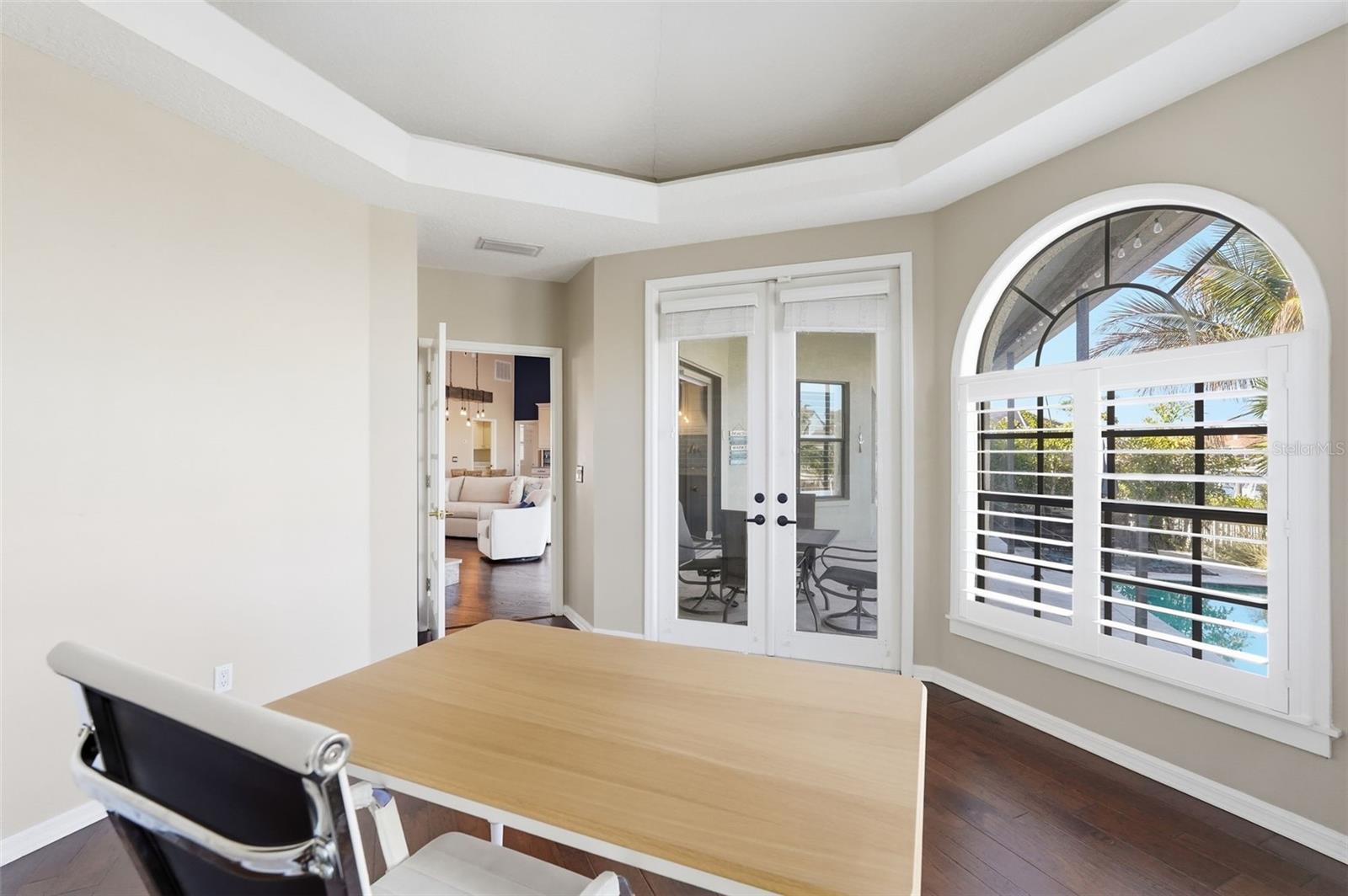 Image 18 of 64 For 909 Allegro Lane