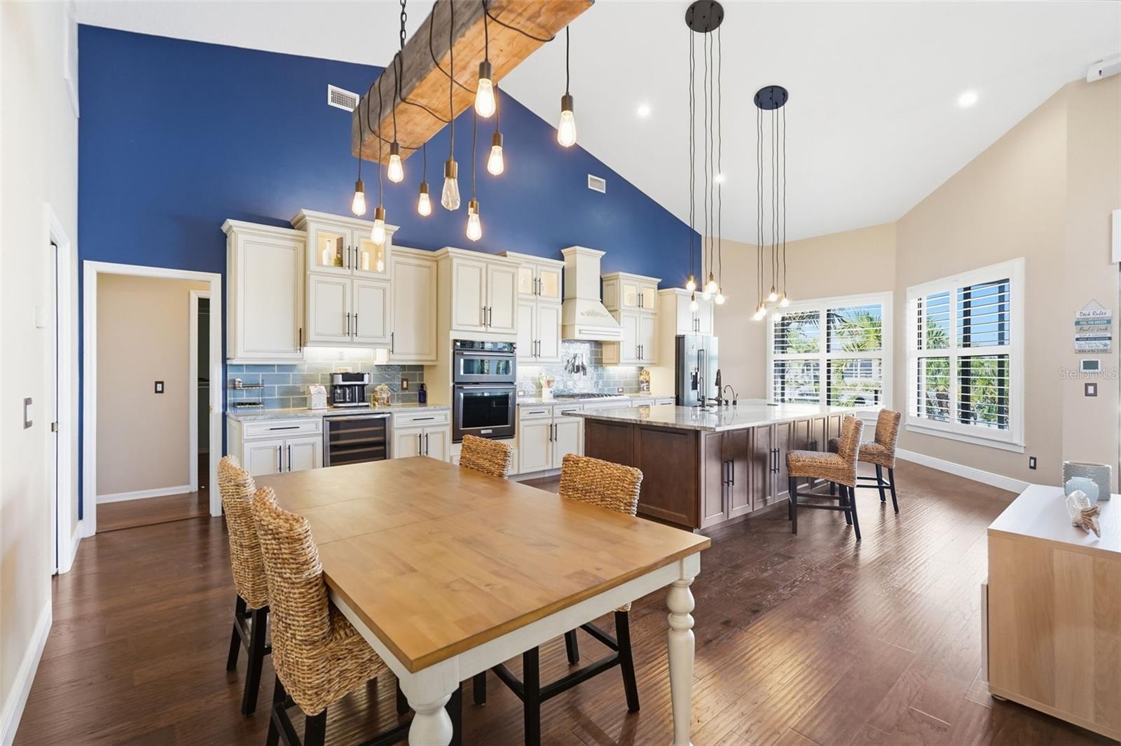 Image 21 of 64 For 909 Allegro Lane