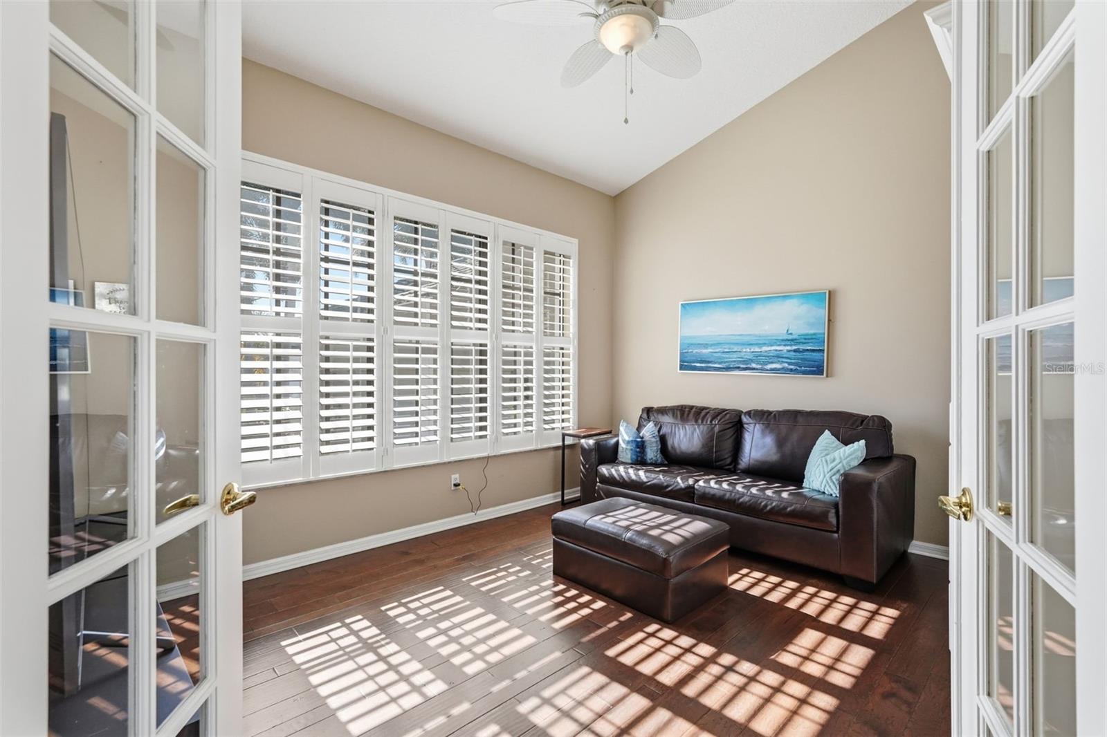 Image 61 of 64 For 909 Allegro Lane