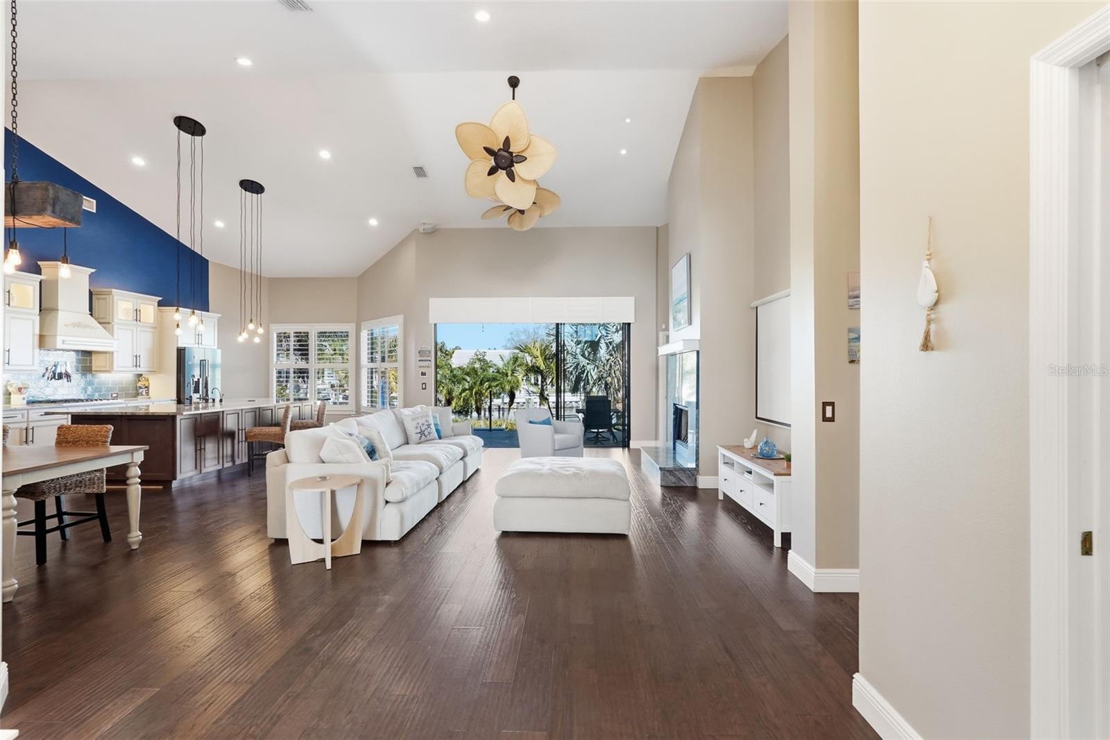 Image 63 of 64 For 909 Allegro Lane