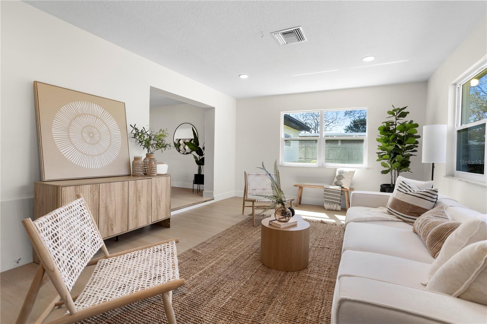 Image 19 of 40 For 1628 Larkin Avenue