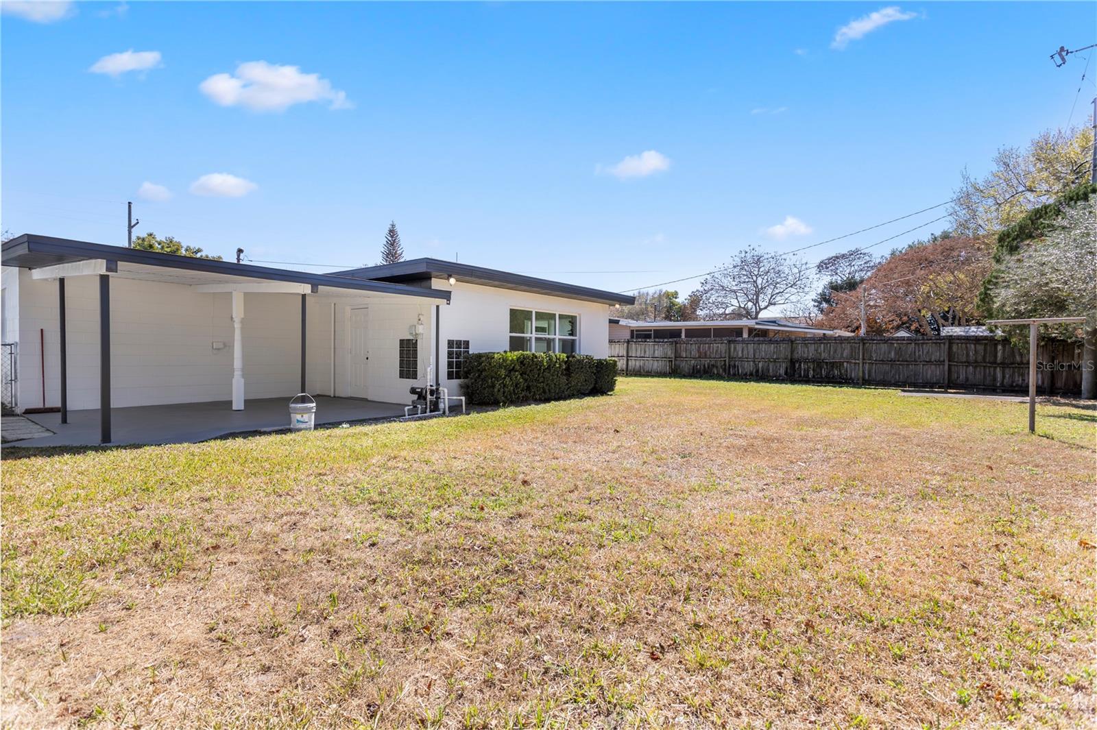 Image 34 of 40 For 1628 Larkin Avenue