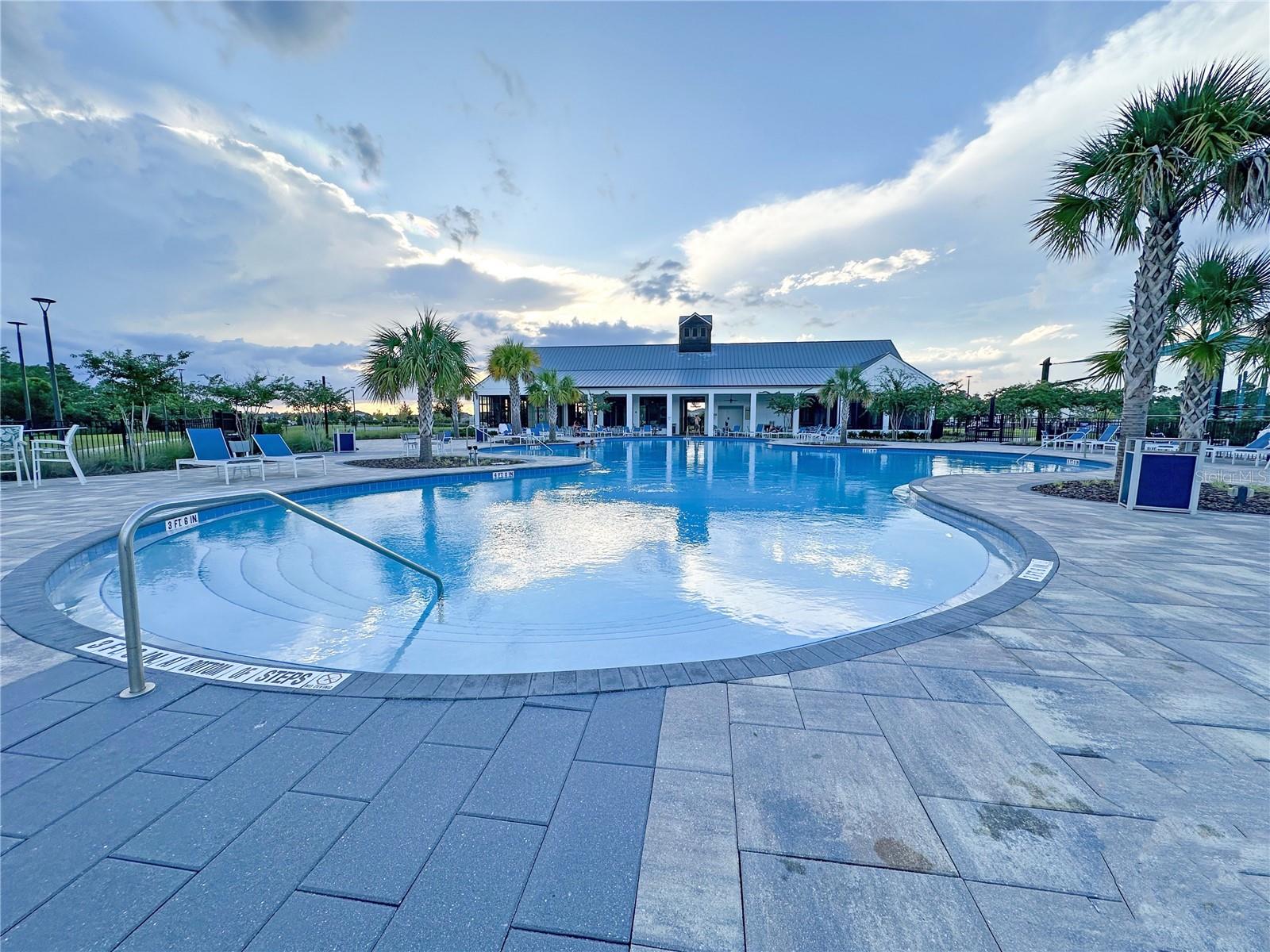 Image 20 of 23 For 6988 Botanic Boulevard