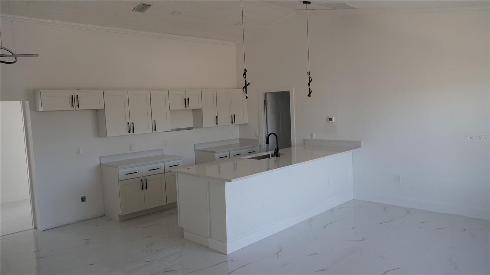 Image 8 of 17 For 18434 Goodman Circle