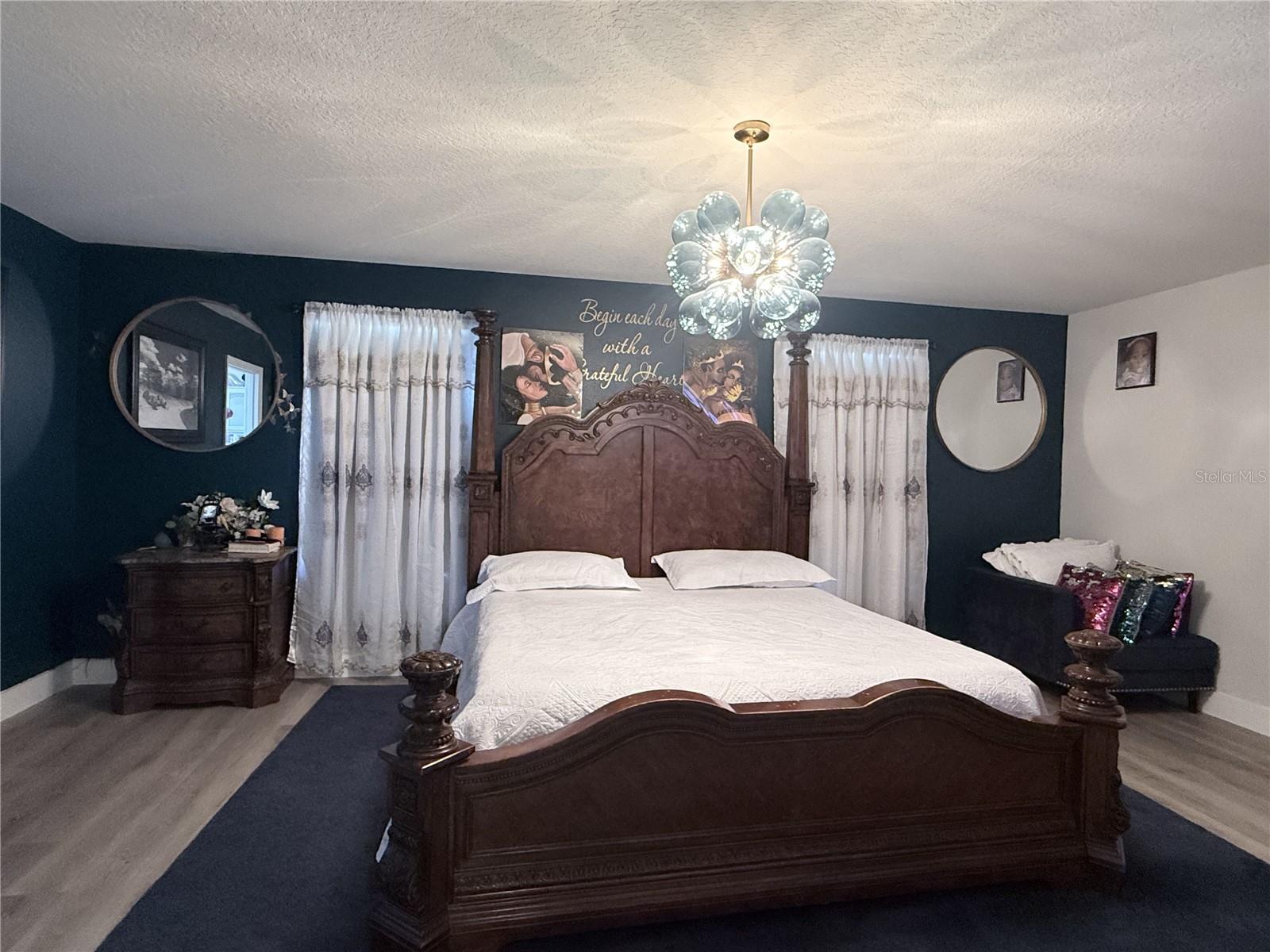 Image 7 of 7 For 375 Nova Drive