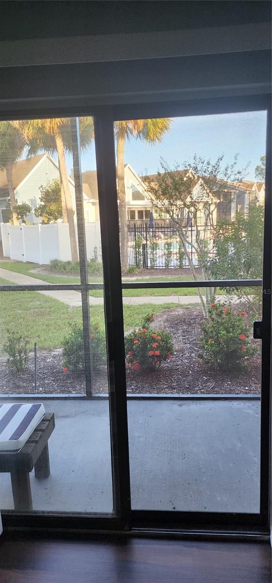 Image 3 of 11 For 3732 Idlebrook Circle 102