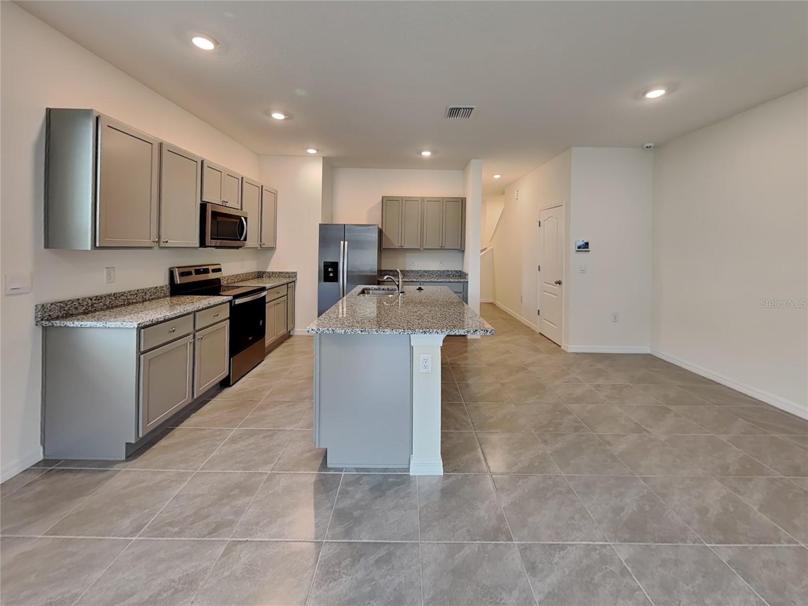 Image 5 of 21 For 1246 Lido Drive