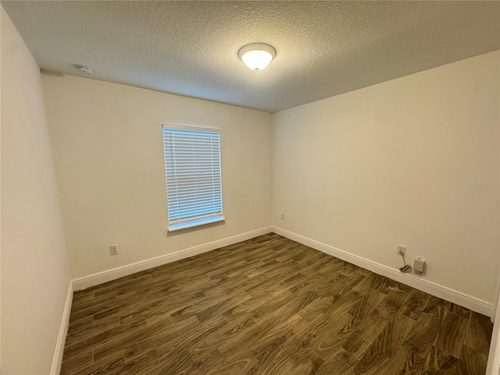 Image 13 of 26 For 708 Bon Air Street