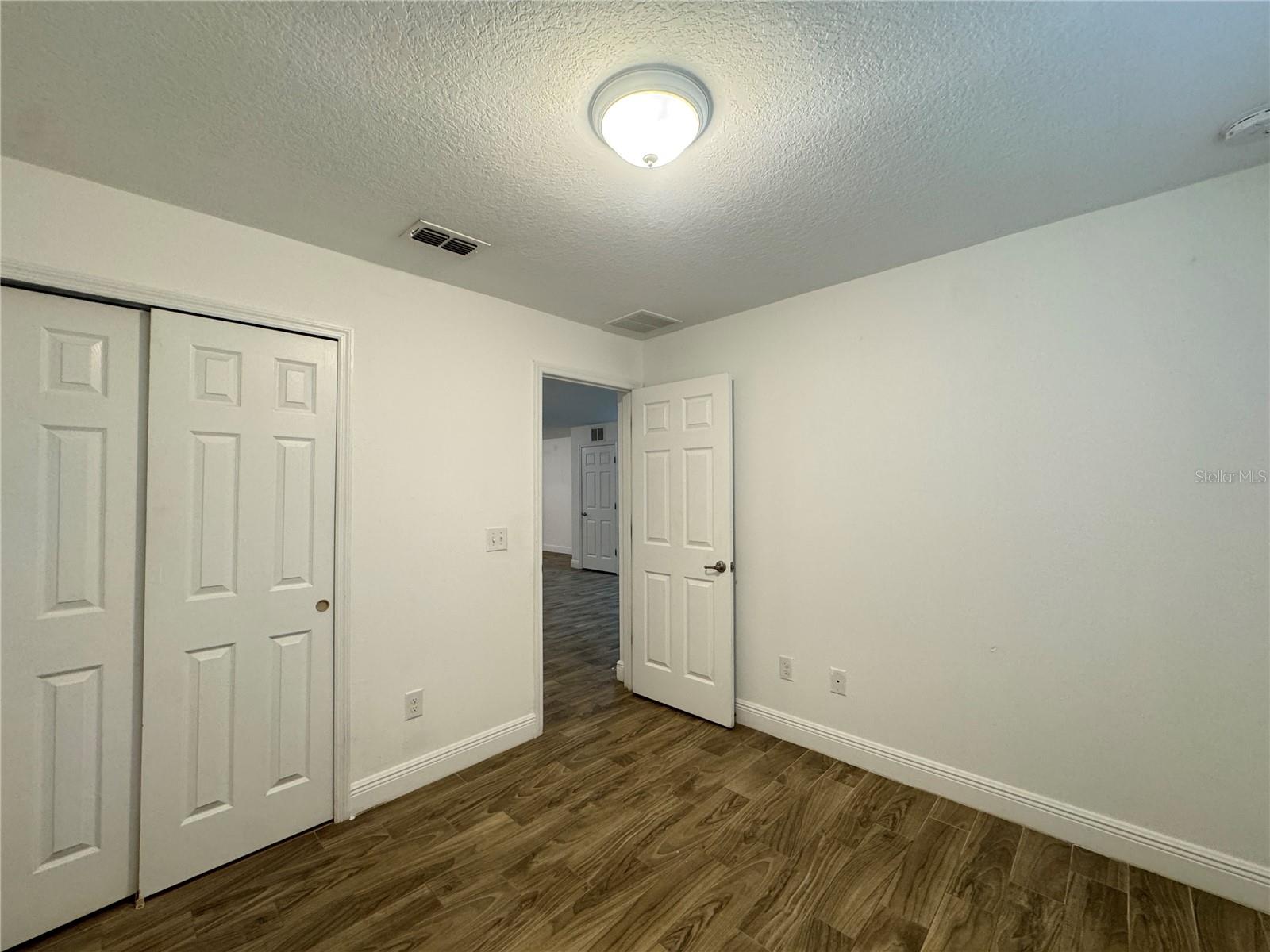 Image 14 of 26 For 708 Bon Air Street