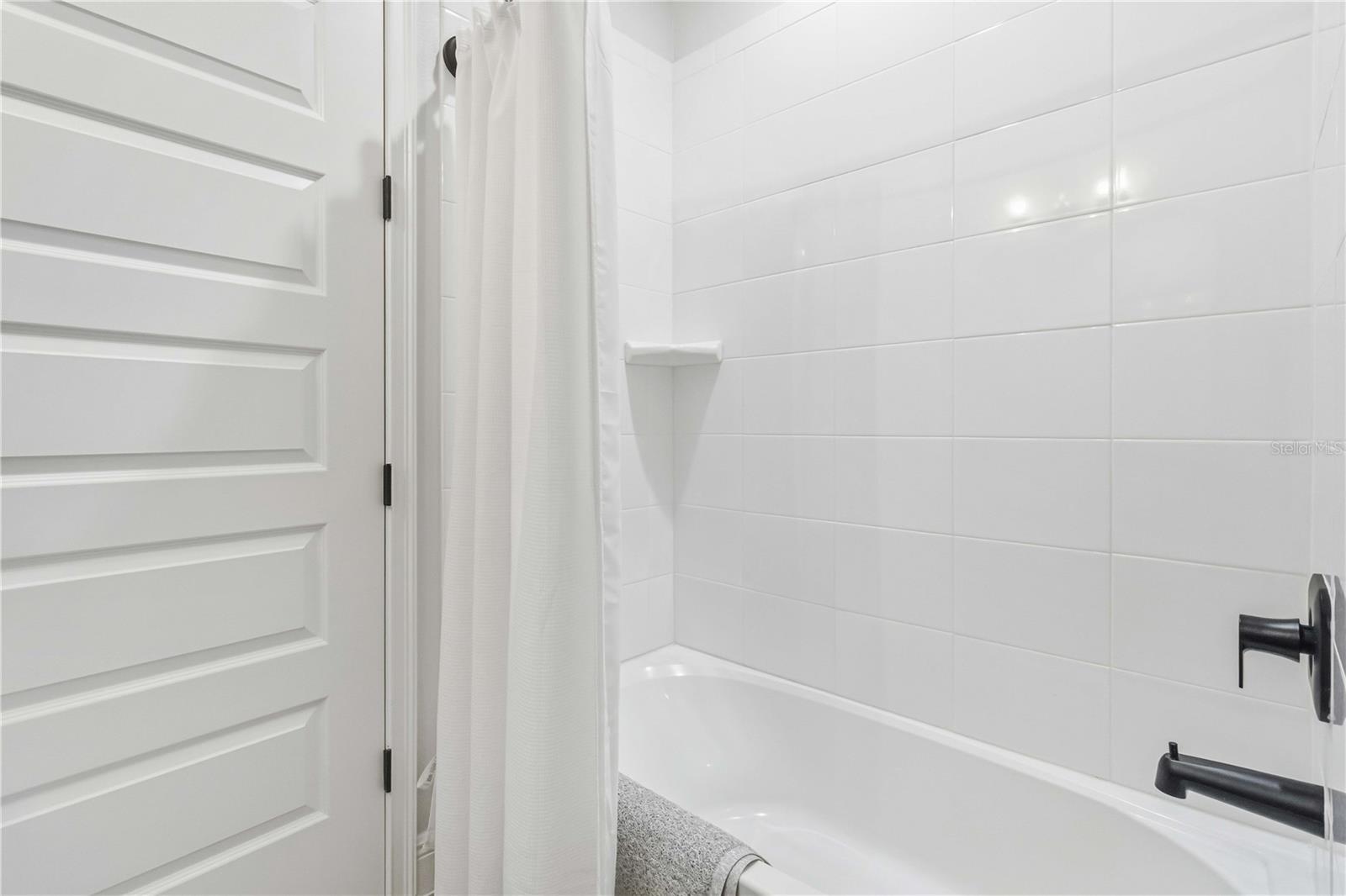 Image 36 of 44 For 3705 Kite Street