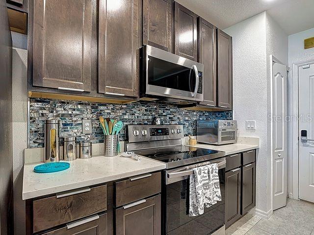 Image 22 of 70 For 2244 Canyon Breeze Avenue