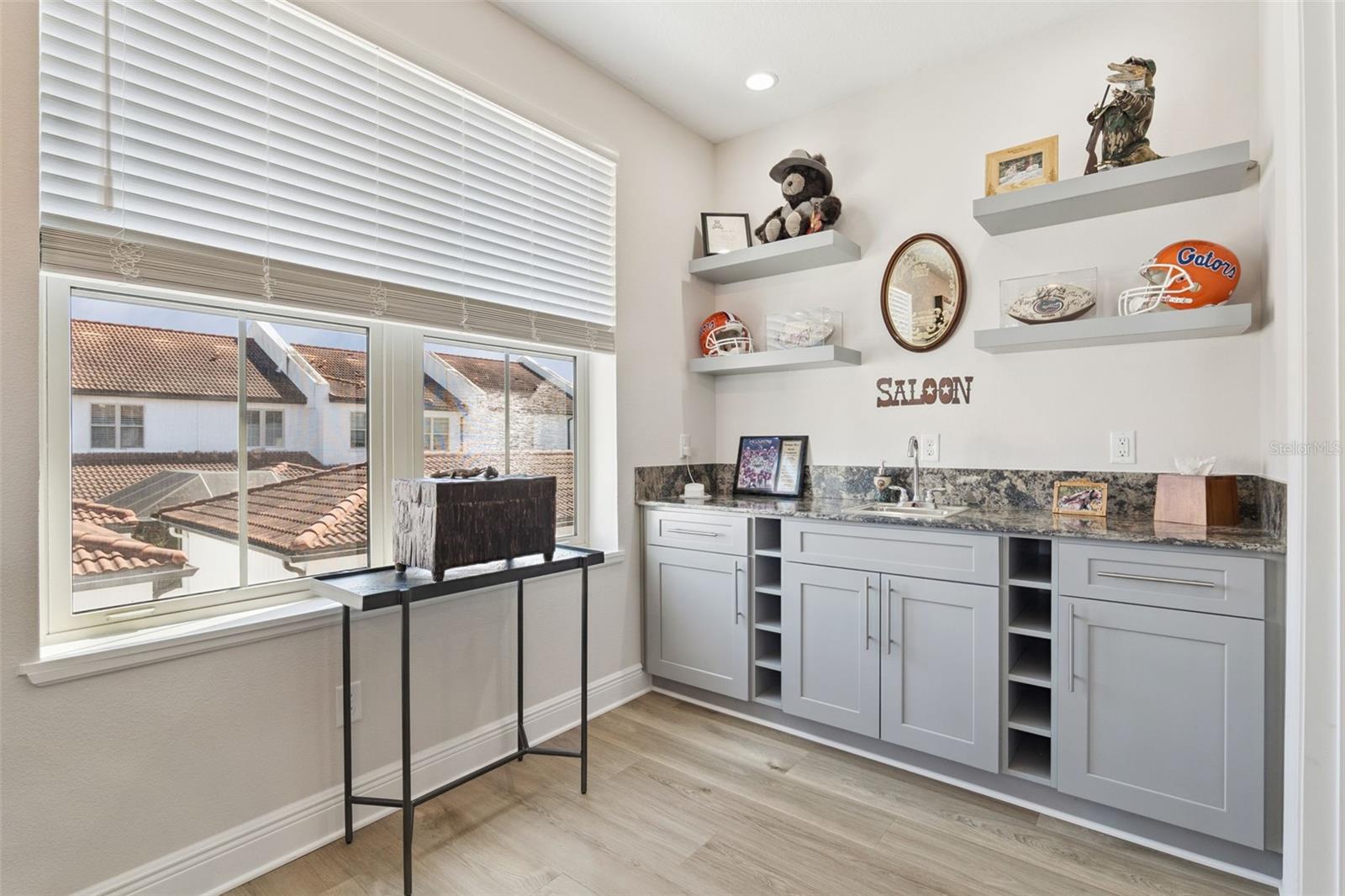 Image 21 of 58 For 8901 Lakeshore Pointe Drive