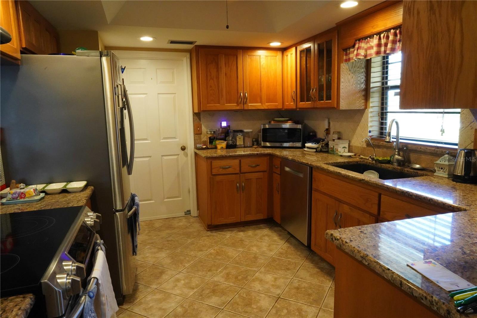 Image 12 of 50 For 166 23rd Avenue