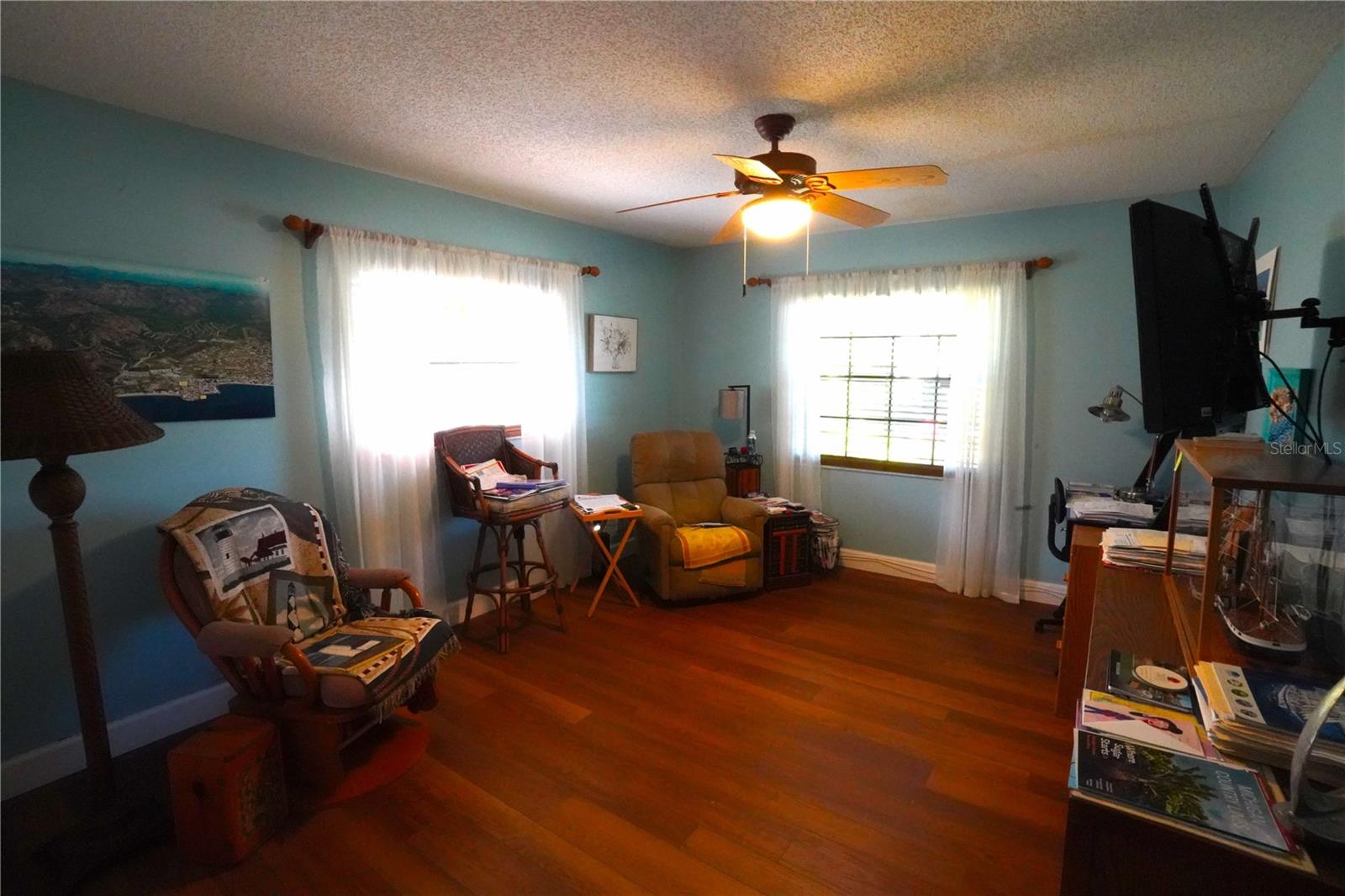 Image 21 of 50 For 166 23rd Avenue