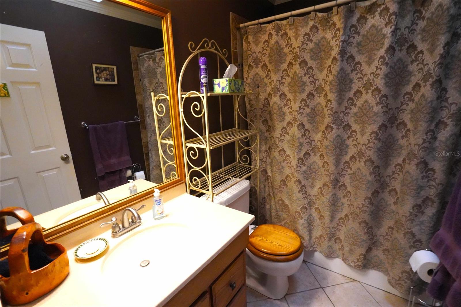 Image 23 of 50 For 166 23rd Avenue