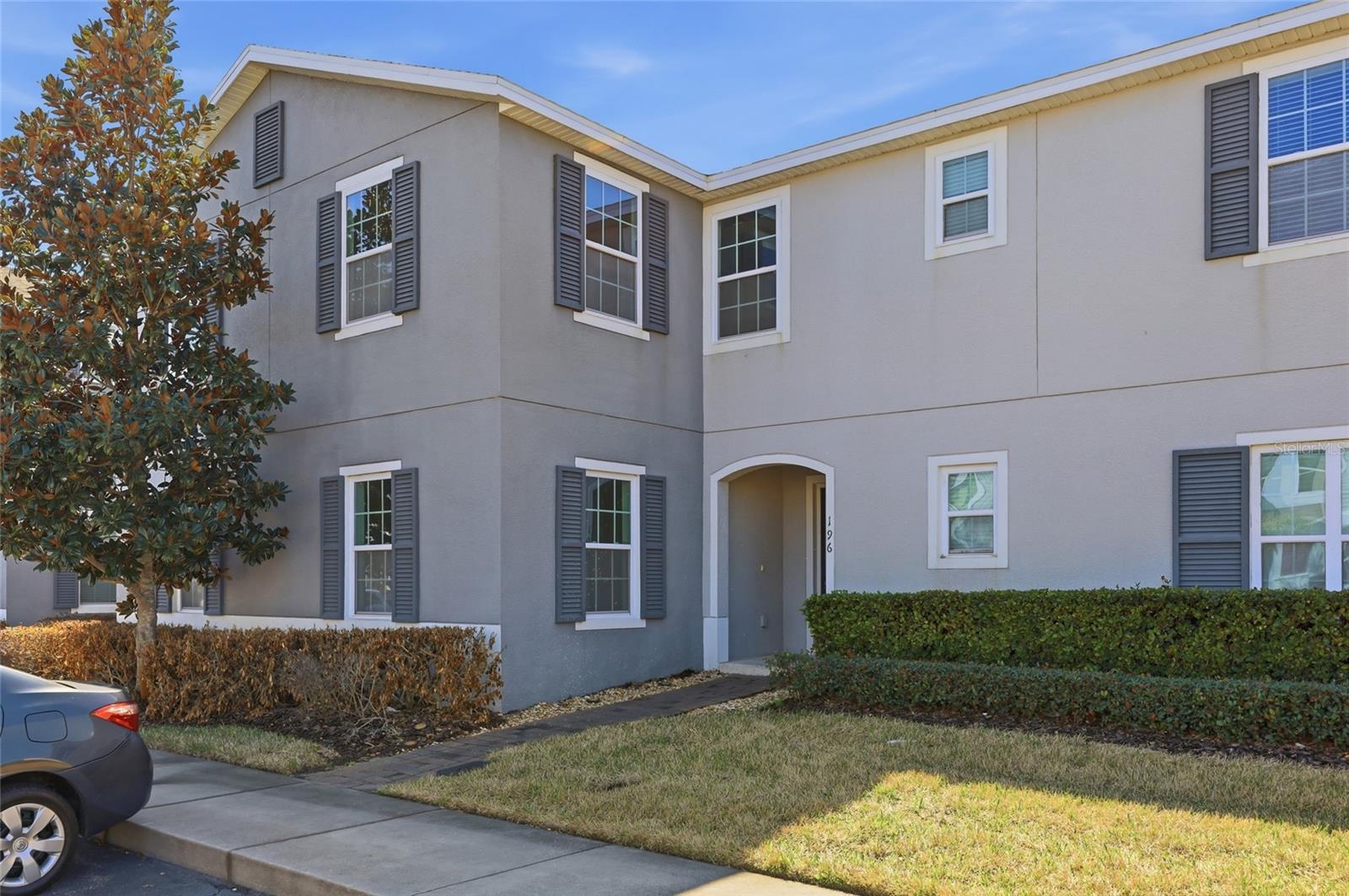 Image 5 of 48 For 196 Primrose Drive