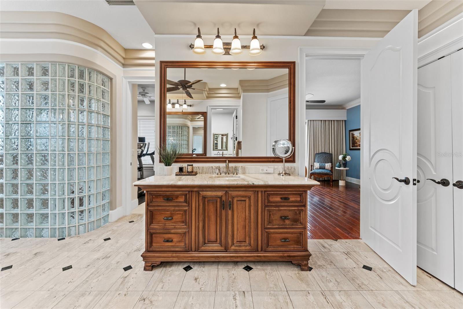 Image 32 of 57 For 5070 Down Point Lane