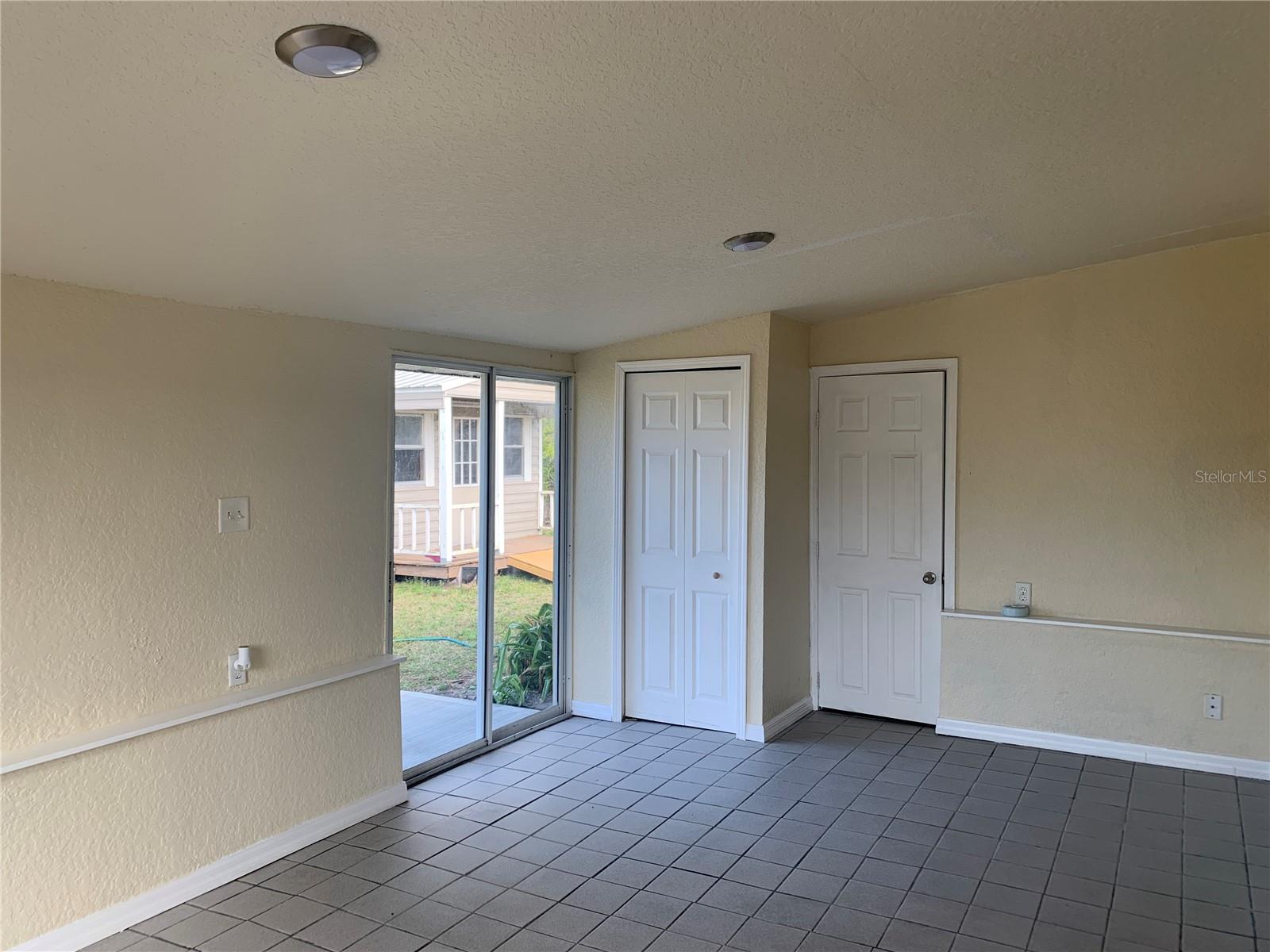 Image 11 of 23 For 202 Bamboo Drive