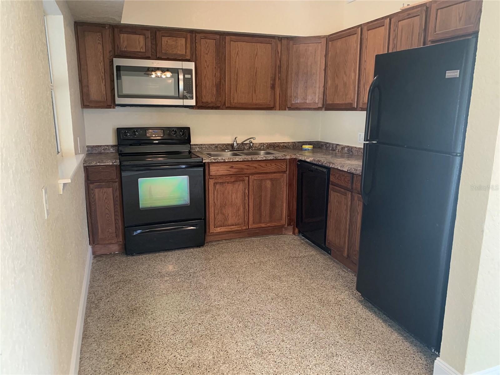 Image 8 of 23 For 202 Bamboo Drive