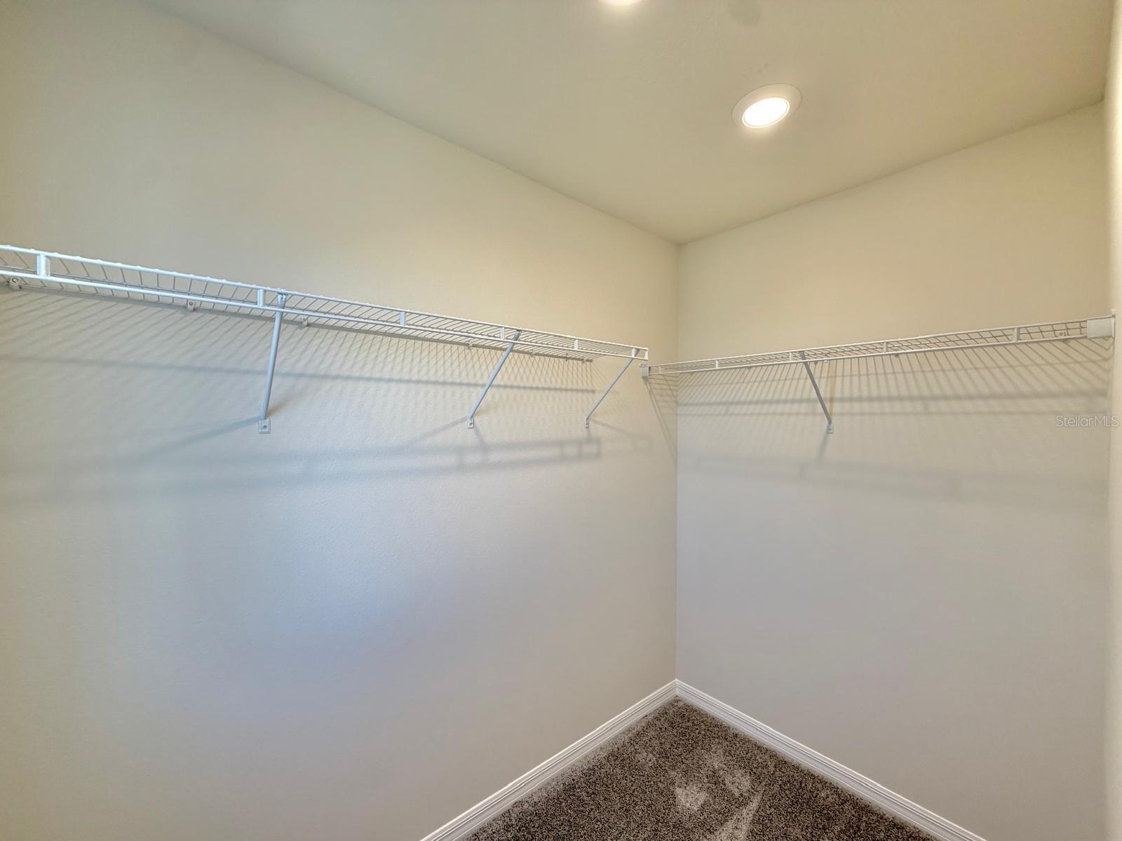 Image 12 of 19 For 16264 Merry Alley