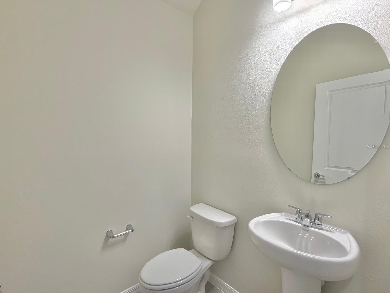 Image 15 of 19 For 16264 Merry Alley