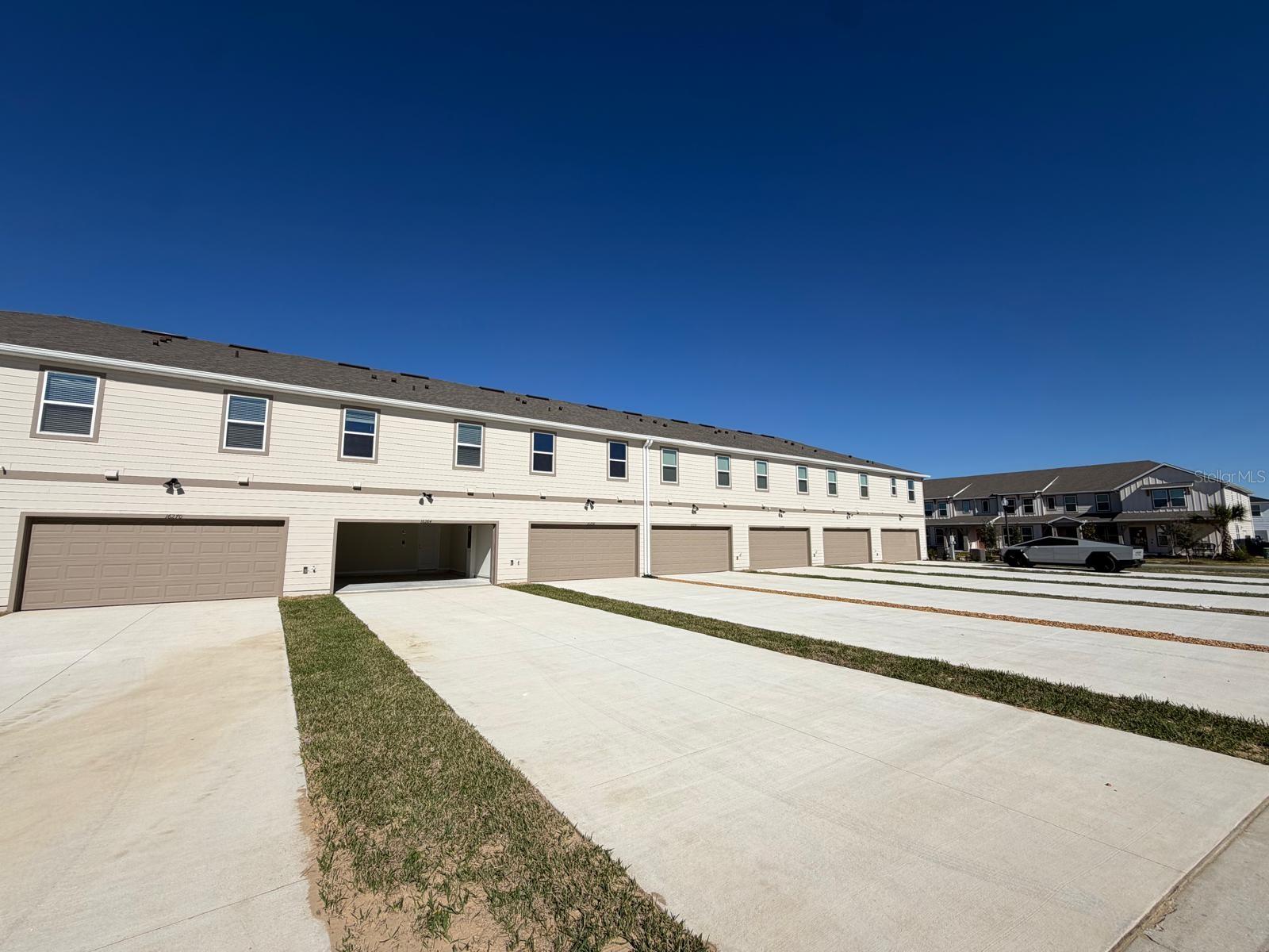 Image 19 of 19 For 16264 Merry Alley