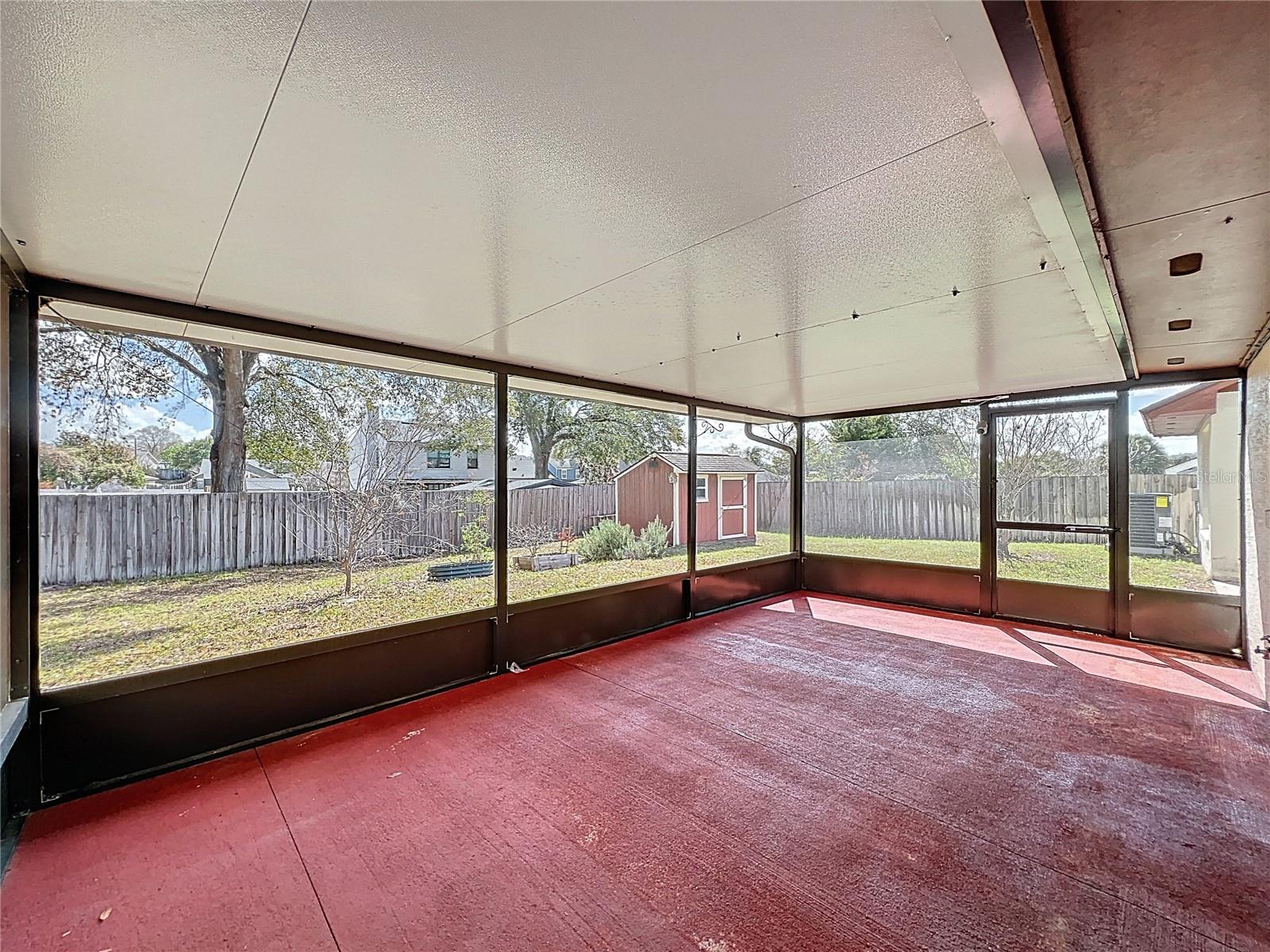 Image 22 of 39 For 2843 Danforth Drive