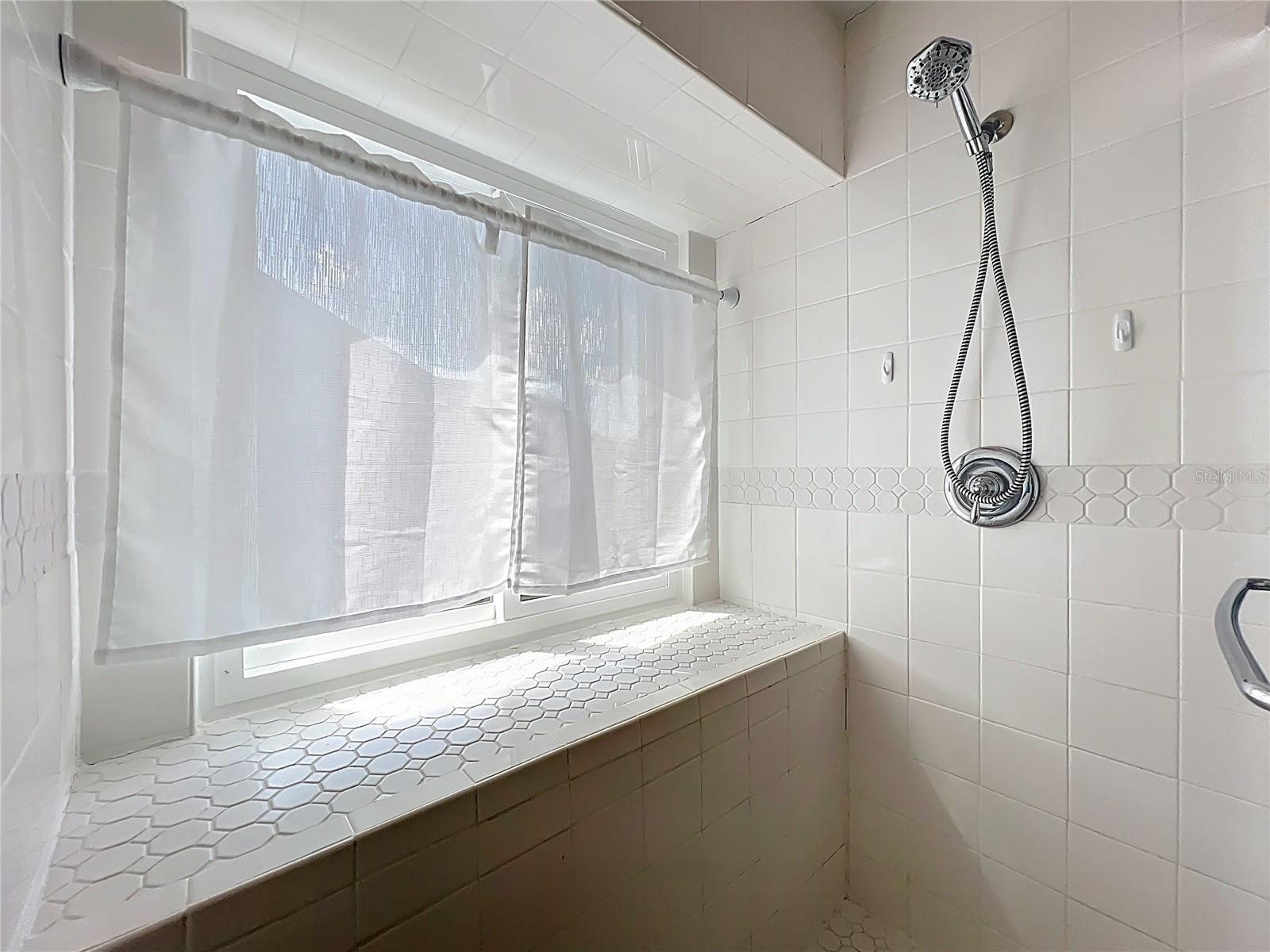 Image 33 of 39 For 2843 Danforth Drive