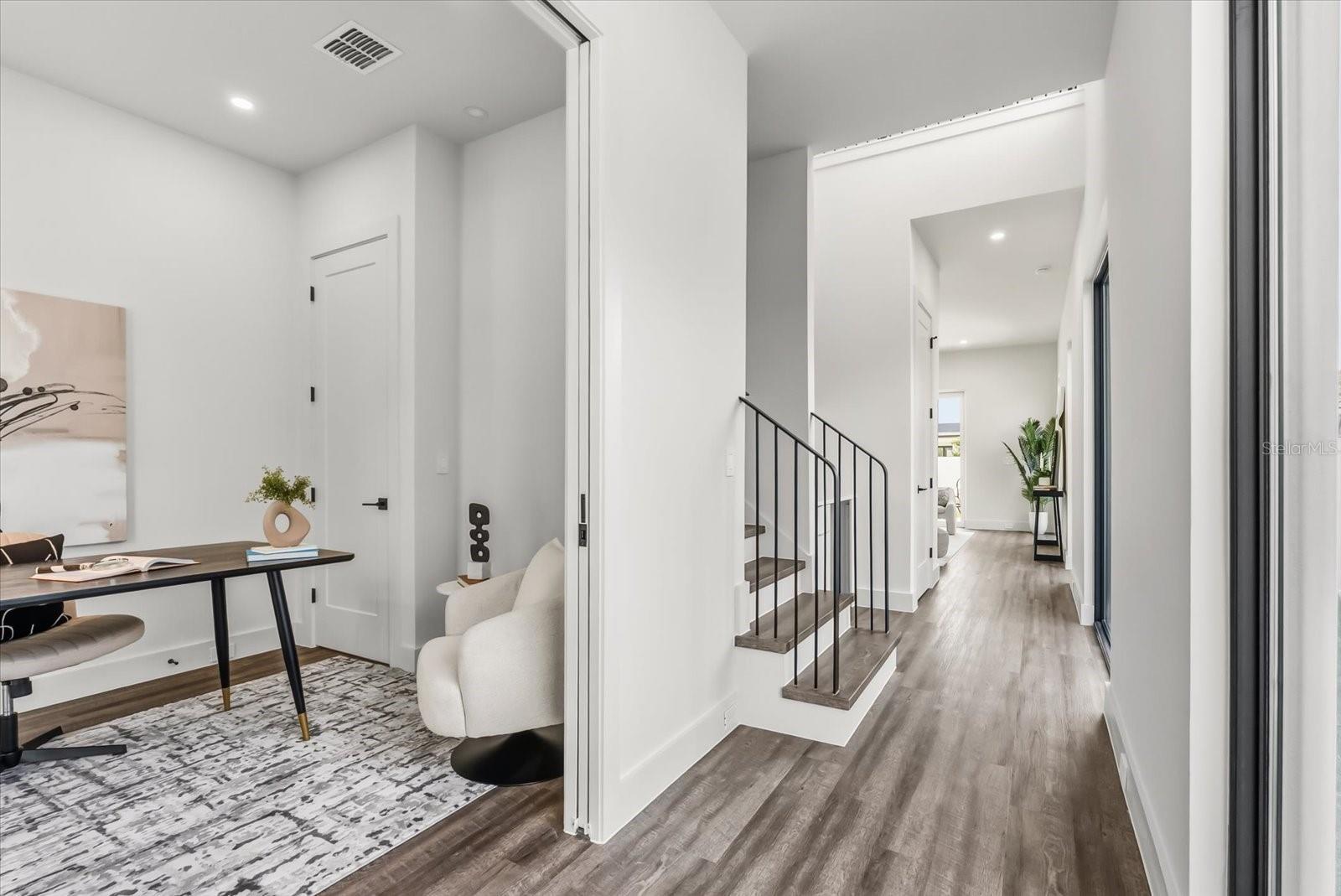 Image 17 of 40 For 1320 Cloverlawn Avenue