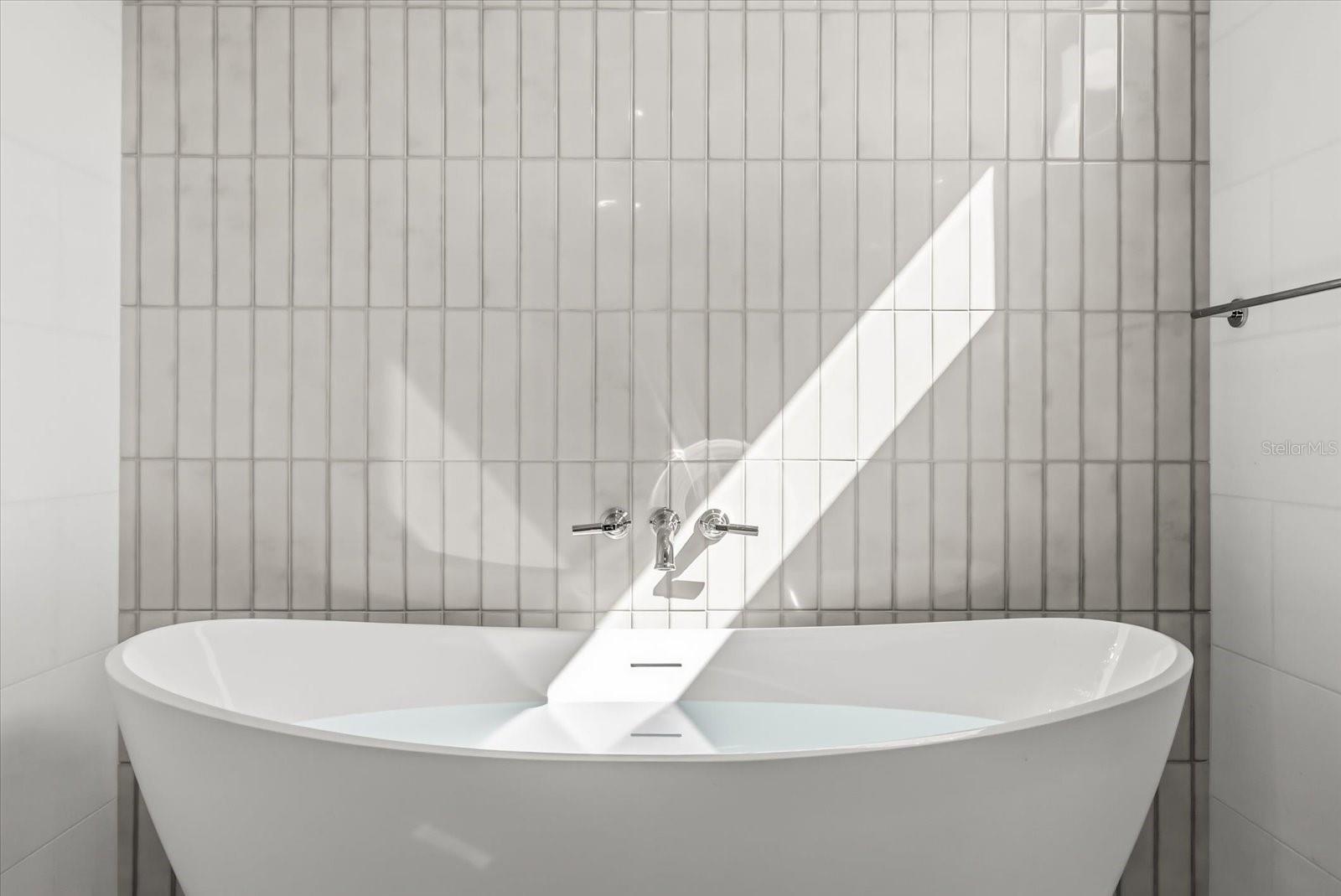 Image 29 of 40 For 1320 Cloverlawn Avenue