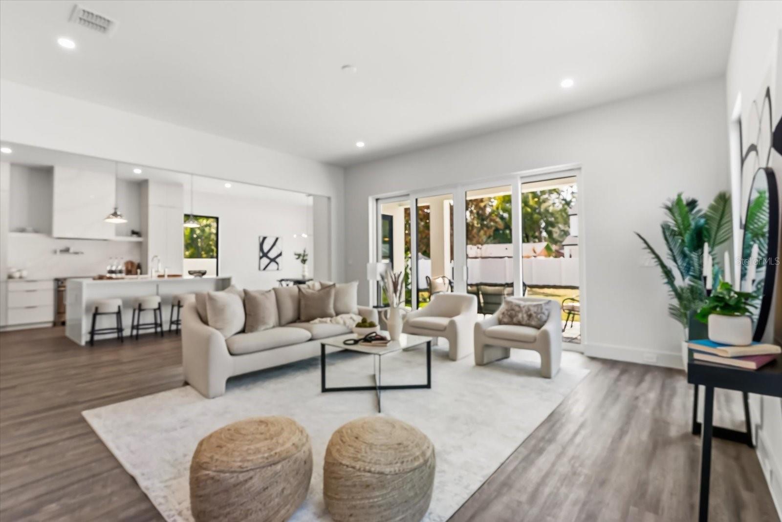 Image 3 of 40 For 1320 Cloverlawn Avenue