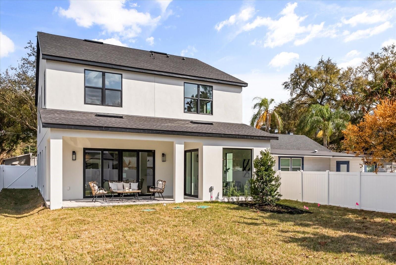 Image 40 of 40 For 1320 Cloverlawn Avenue