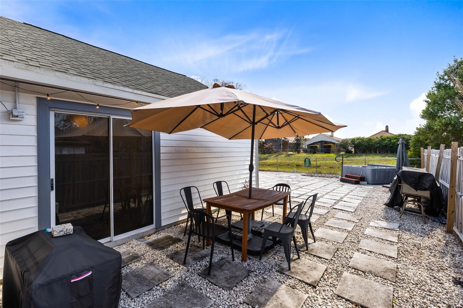 Image 17 of 30 For 9808 Surrey Ridge Road