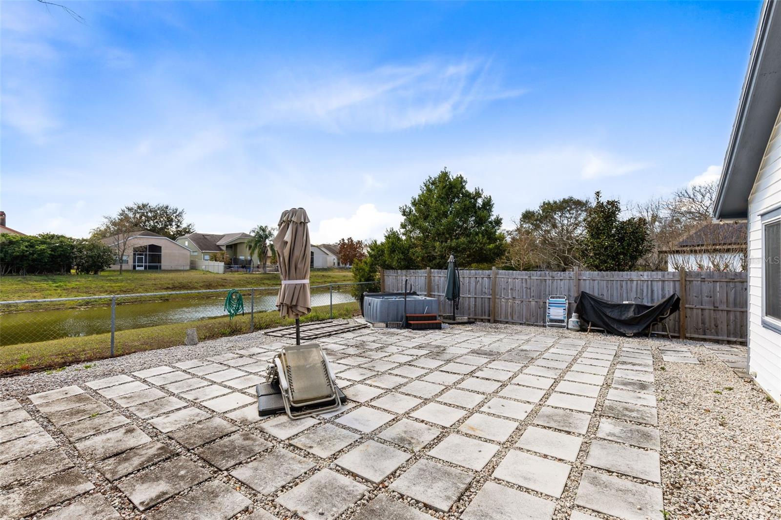 Image 20 of 30 For 9808 Surrey Ridge Road