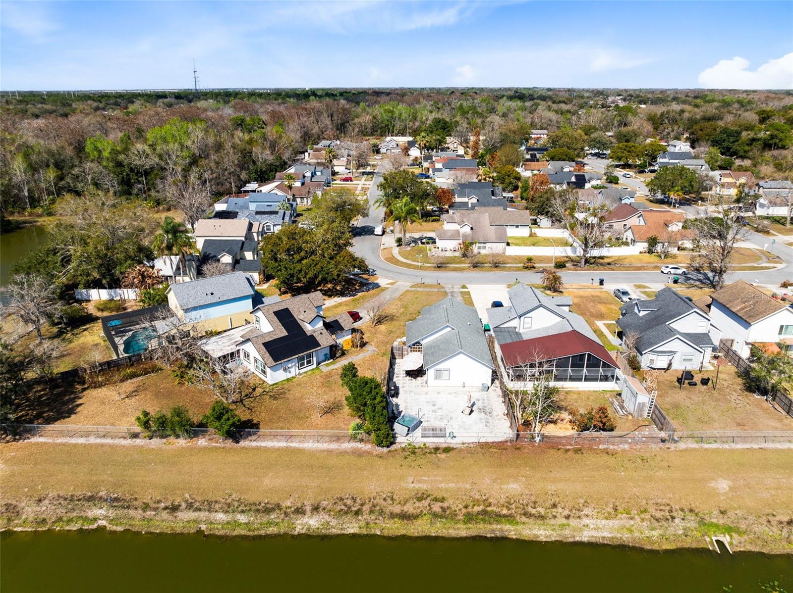 Image 25 of 30 For 9808 Surrey Ridge Road