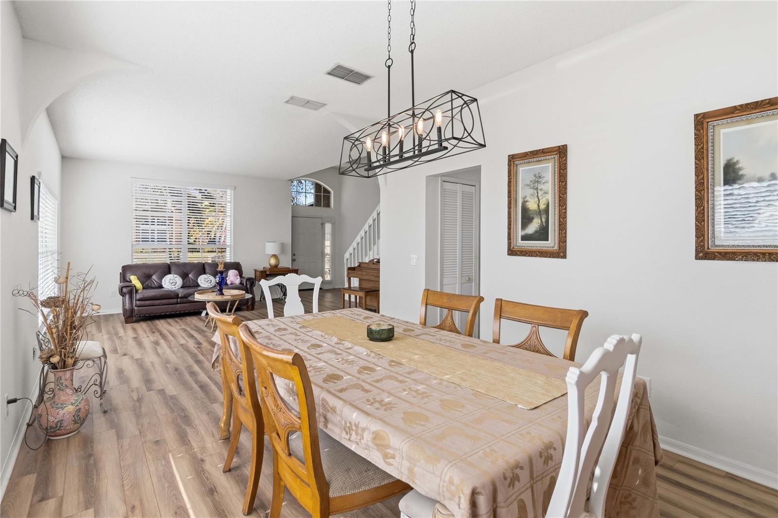 Image 12 of 52 For 2419 Point O Woods Court