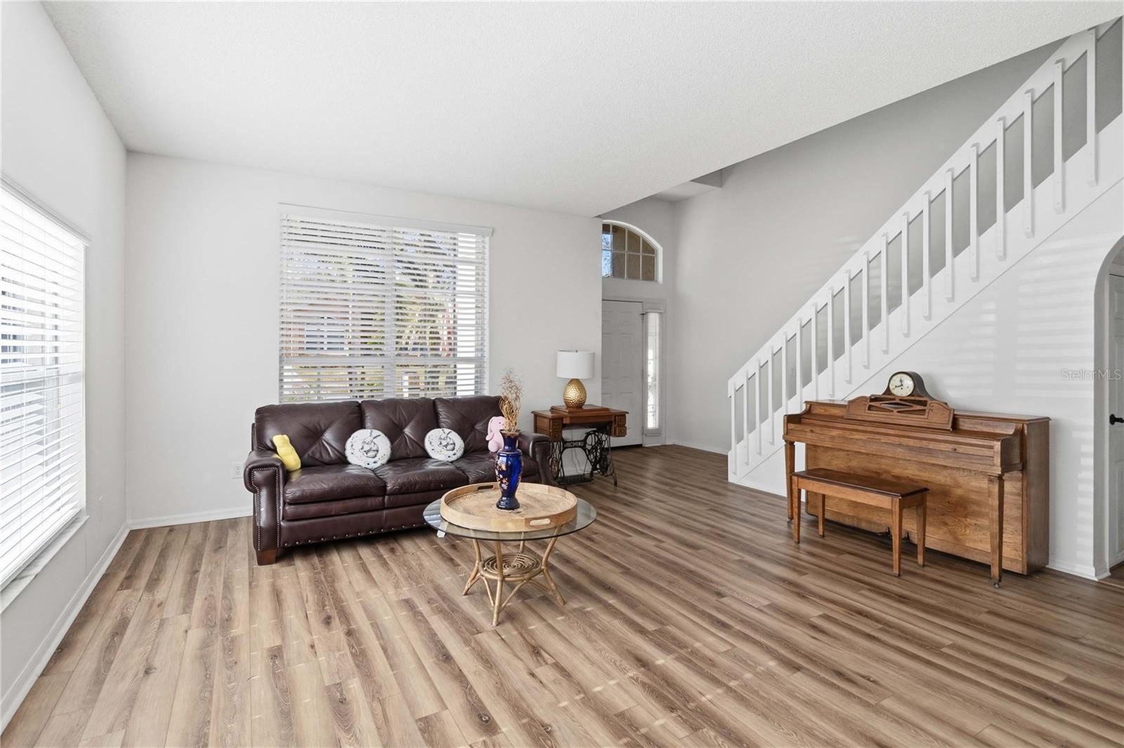 Image 17 of 52 For 2419 Point O Woods Court