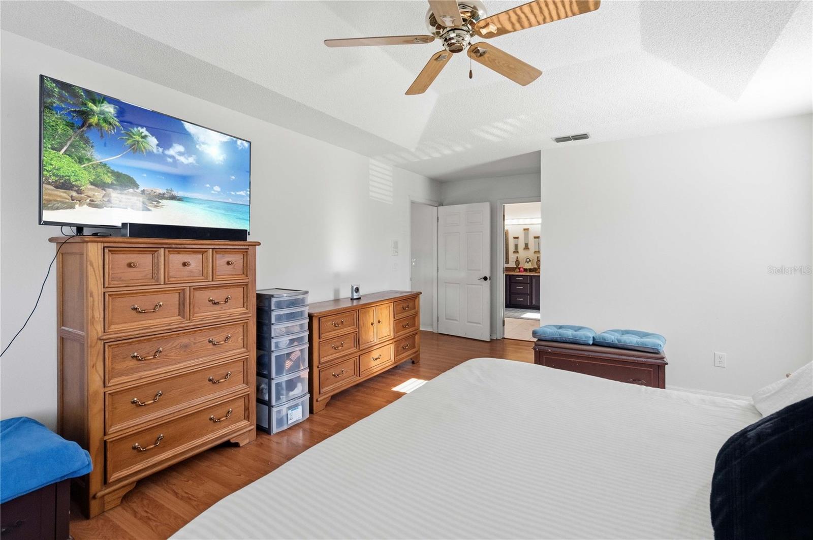 Image 30 of 52 For 2419 Point O Woods Court